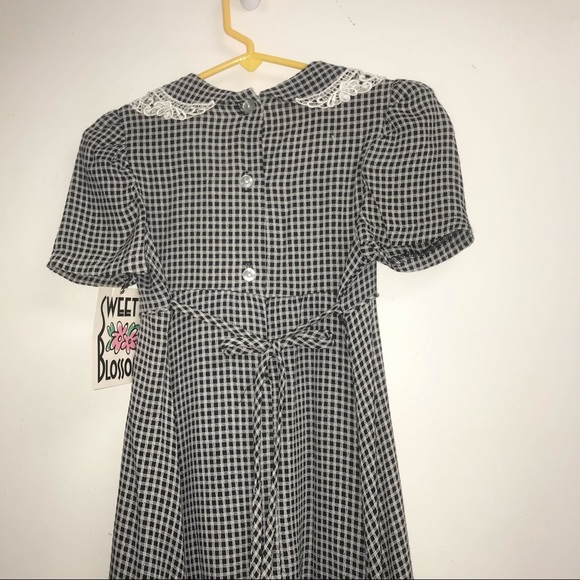 Girls Sz 5 dress Sweet Blossoms black & white check Lace Collar Christmas - Picture 5 of 9